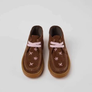 Camper Kiddo – Παιδικά Καστόρινα Μποτάκια Καφέ με Ροζ Λουλουδάκια