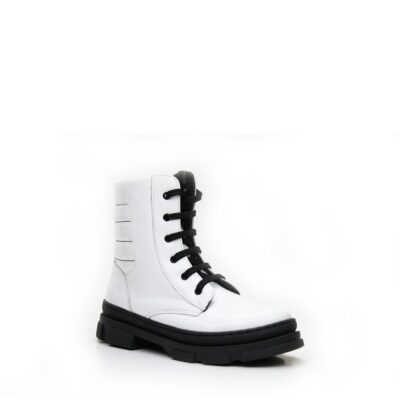 ARTIES Amara White Ankle Boots